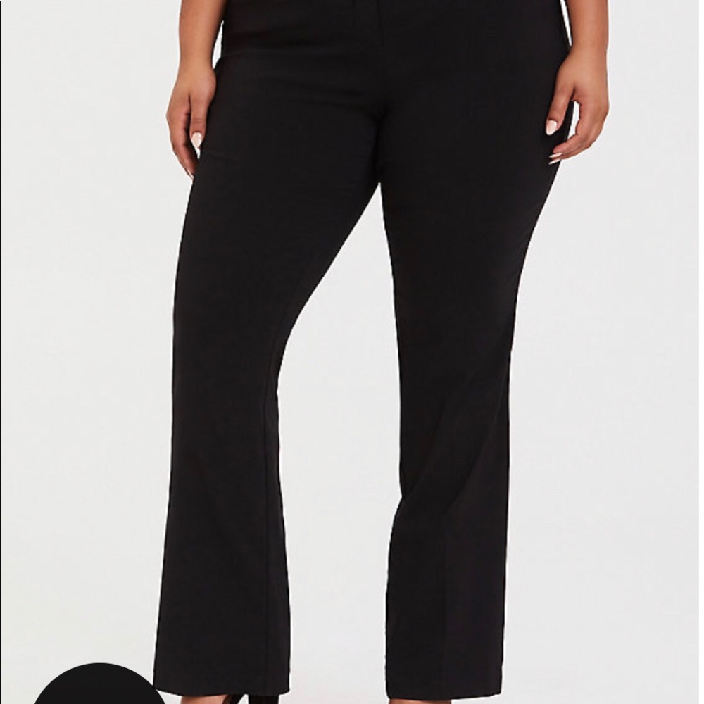 STRETCH BLACK HIGH RISE RELAXED TROUSER
